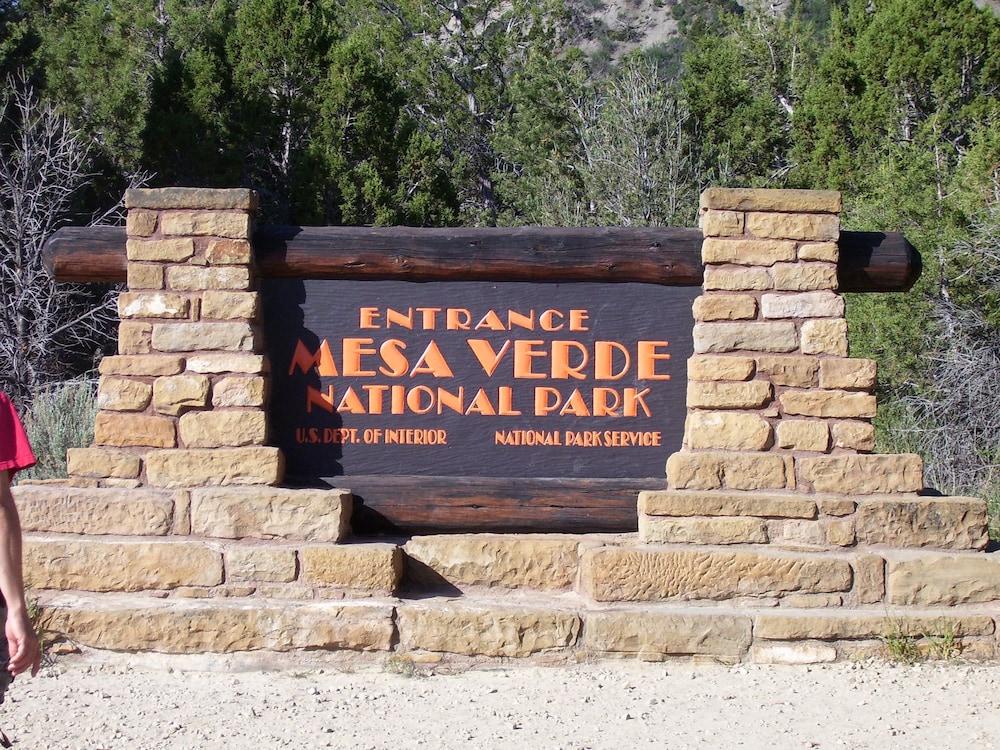 Econo Lodge Cortez Near Mesa Verde Buitenkant foto